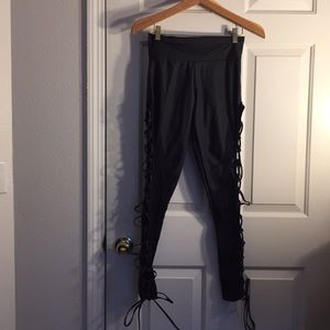 Killstar Elemental leggings. Size small.